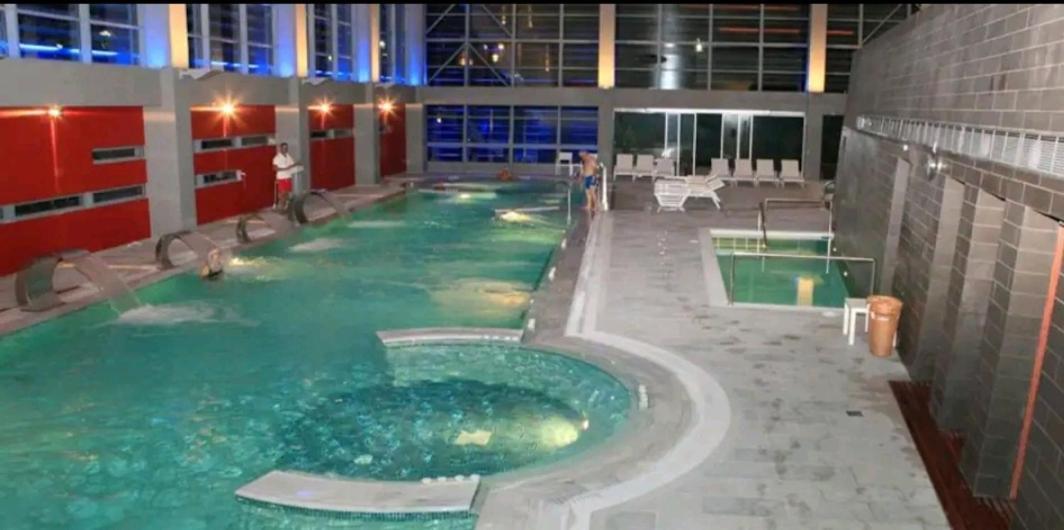 Apartament Λουτράκι Κέντρο Pokój zdjęcie